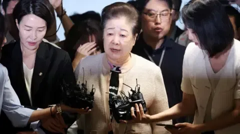 Disputed Church Leader Dismisses Gift-giving Claims Involving Ex-South Korea First Lady