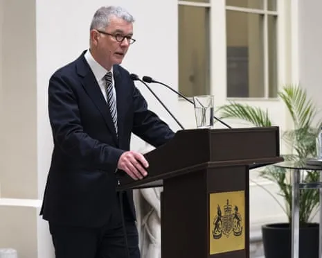 Retiring MI6 Chief States Putin Has ‘Taken On Too Much’ in Ukraine