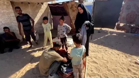 From One Hellscape to the Next: Palestinians Describe Extreme Situations in So-Called Safe Area